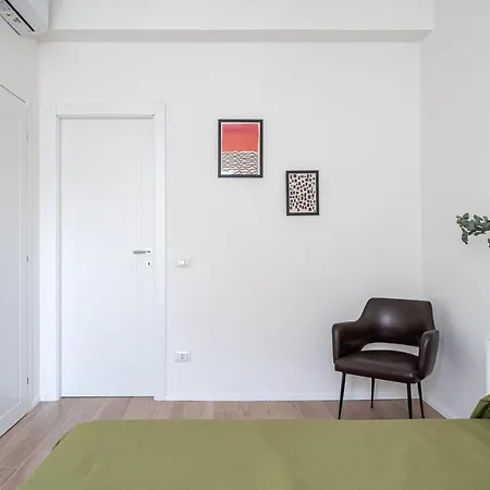 Apartment New! Galleria White X2